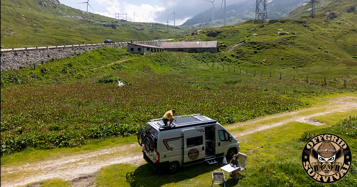 people doing vanlife