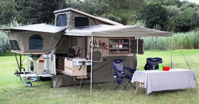 Commander Travel Trailer with popout units